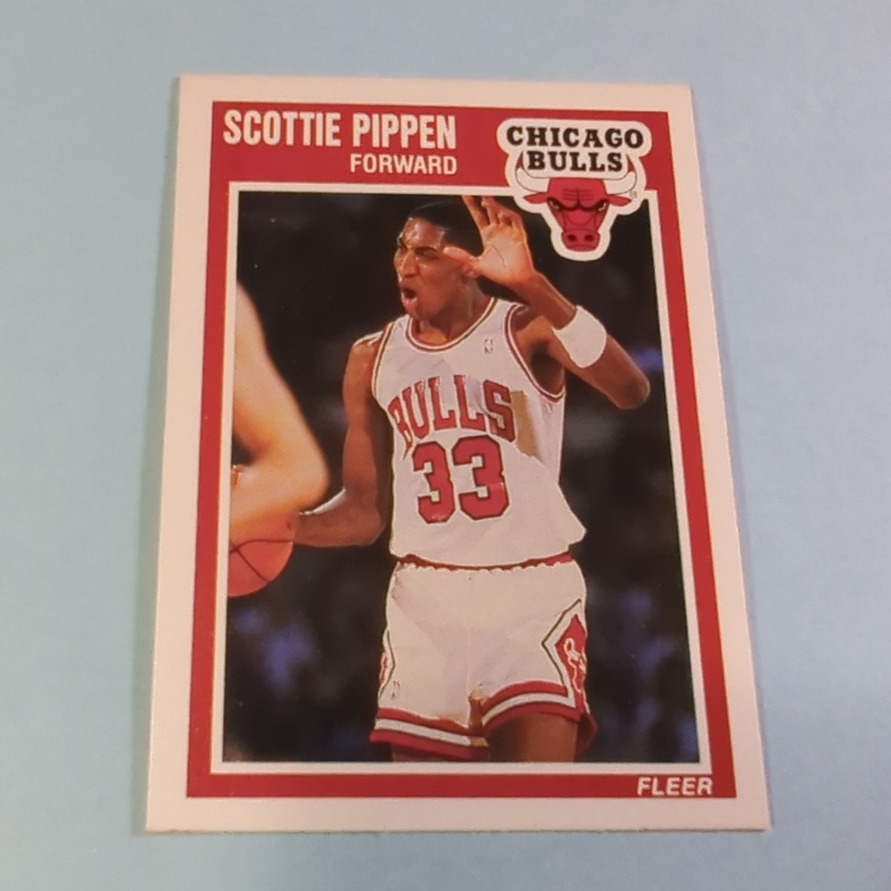 🏀1989-90 Fleer #23 SCOTTIE PIPPEN Chicago Bulls - Picture 2 of 15